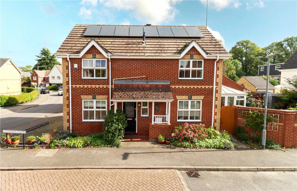 Stanmore Chase, St. Albans, Hertfordshire, AL4