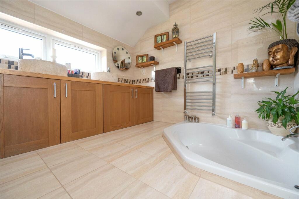 Additional image 16 of Maplefield, Park Street, St. Albans, Hertfordshire