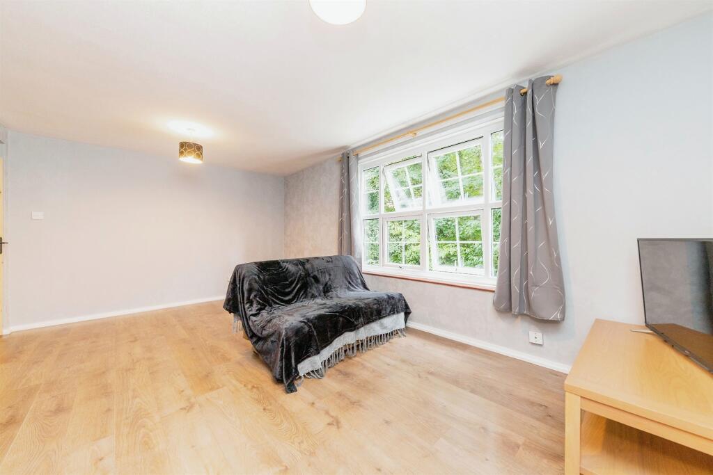 Additional image 19 of Blythway Houses, WELWYN GARDEN CITY