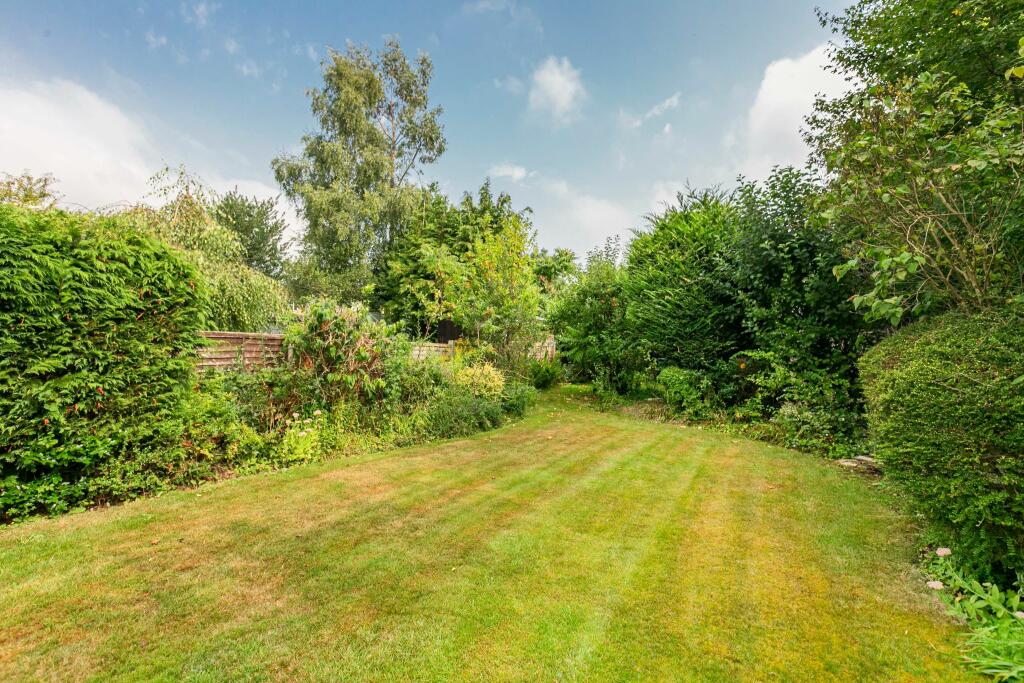 Additional image 9 of Peplins Way, Brookmans Park, AL9