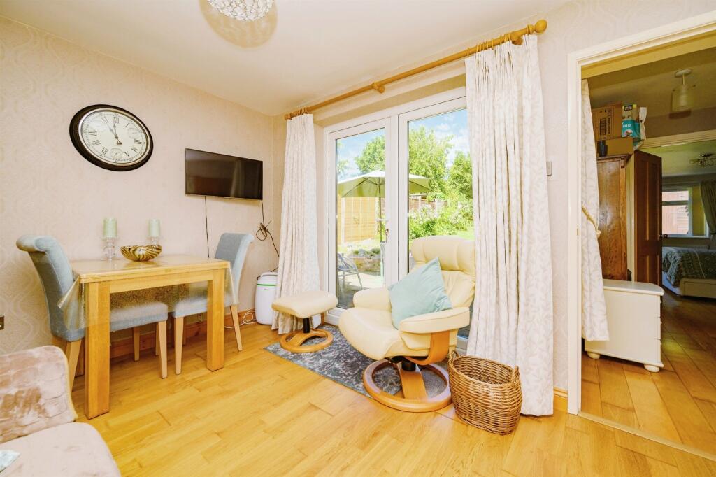 Additional image 9 of Chiswell Green Lane, St. Albans