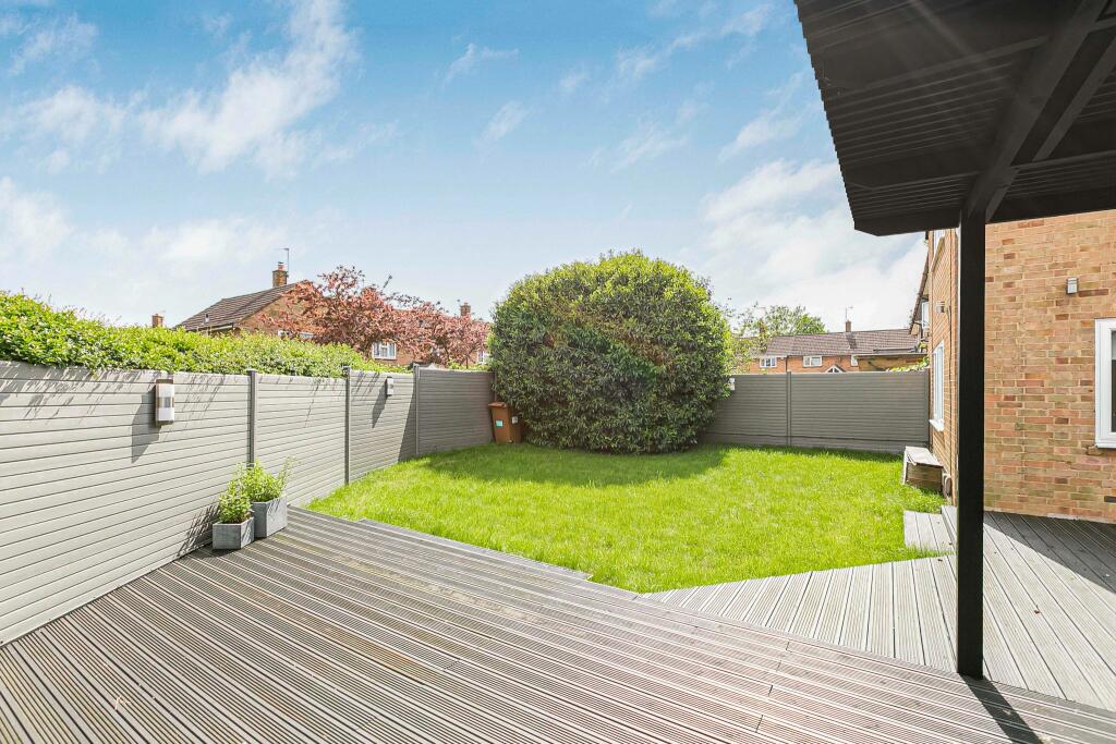 Additional image 14 of Puttocks Drive, Welham Green, AL9