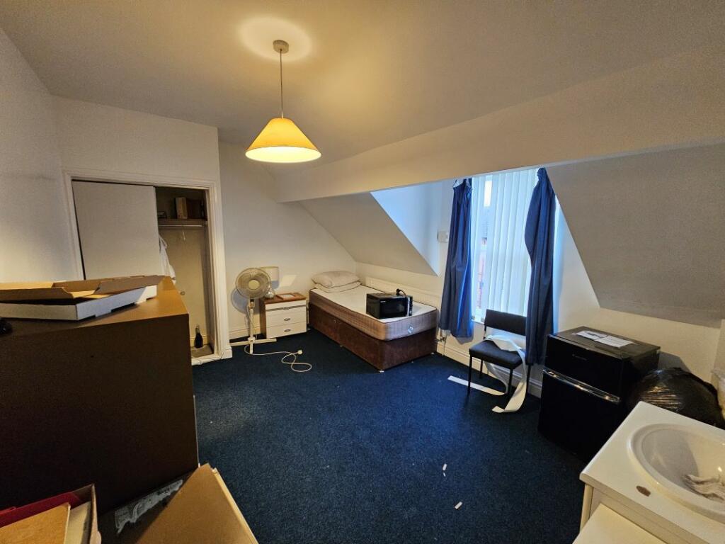 Additional image 10 of 9 Oakfield Road, Balsall Heath, Birmingham, West Midlands, B12 9PX