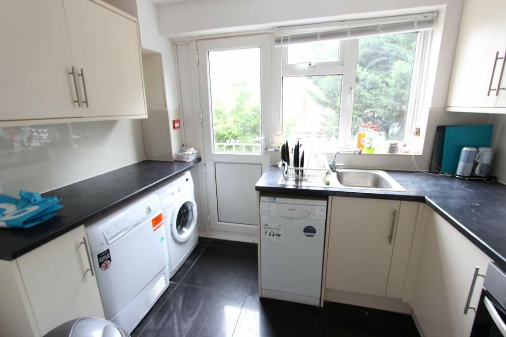 Additional image 4 of Goldings Crescent, Hatfield, AL10