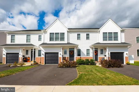 553 Long Street, Emmaus, PA 18049