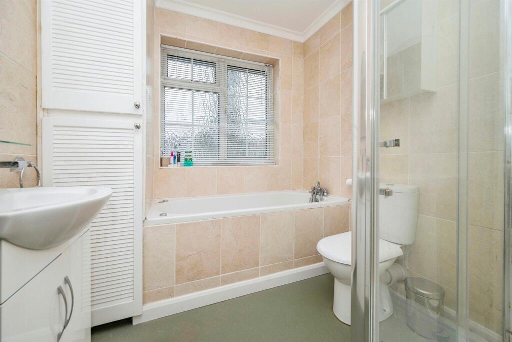 Additional image 12 of Selwyn Crescent, Hatfield