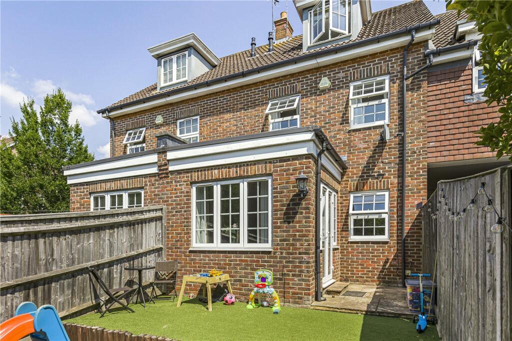 Additional image 20 of Lemsford Lane, Welwyn Garden City, Hertfordshire, AL8