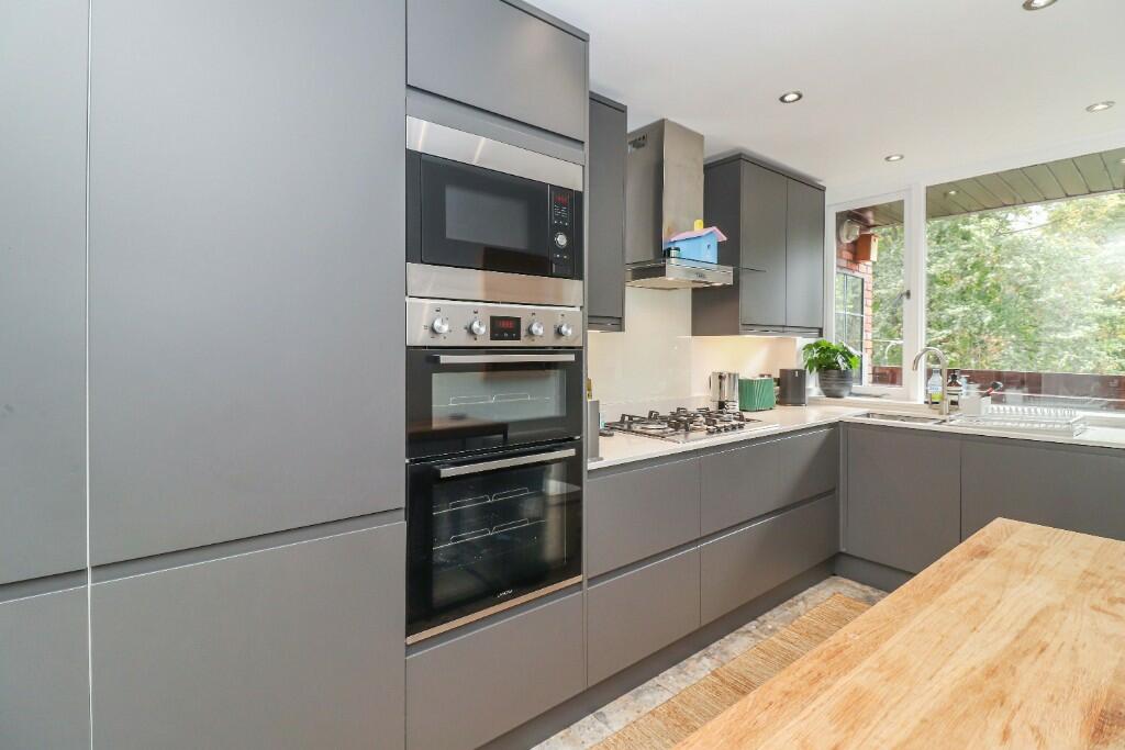 Additional image 2 of Romeland Hill, St. Albans, Hertfordshire, AL3