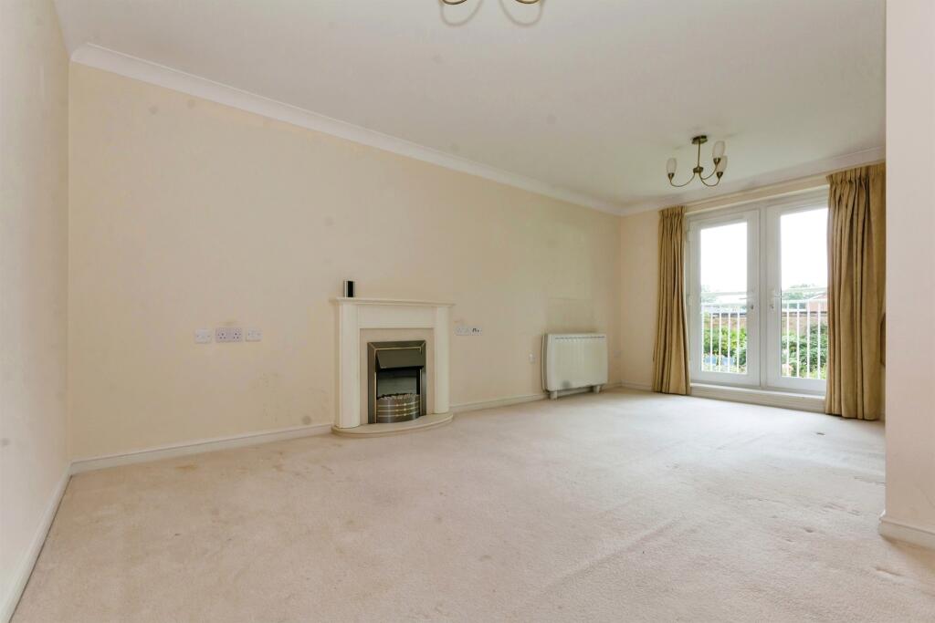 Additional image 16 of Stratford Road, Hall Green, Birmingham