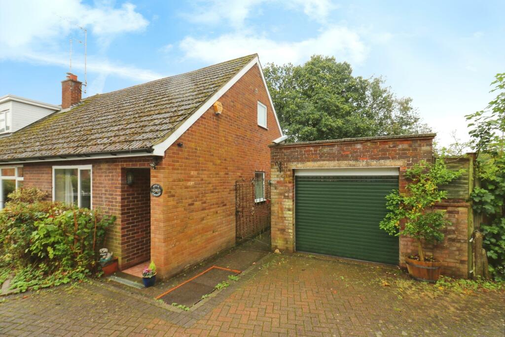 Additional image 4 of Hillside Way, Welwyn, Herts, AL6