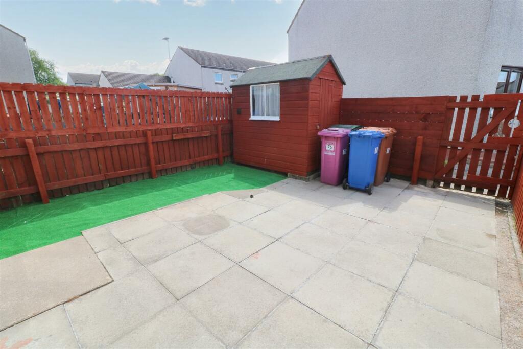 Additional image 13 of 75 Den Crescent, Keith