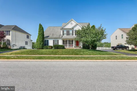 7604 Pinewild Road, Seven Valleys, PA 17360