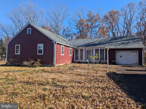 850 Upper Mainland Road, Harleysville, PA 19438