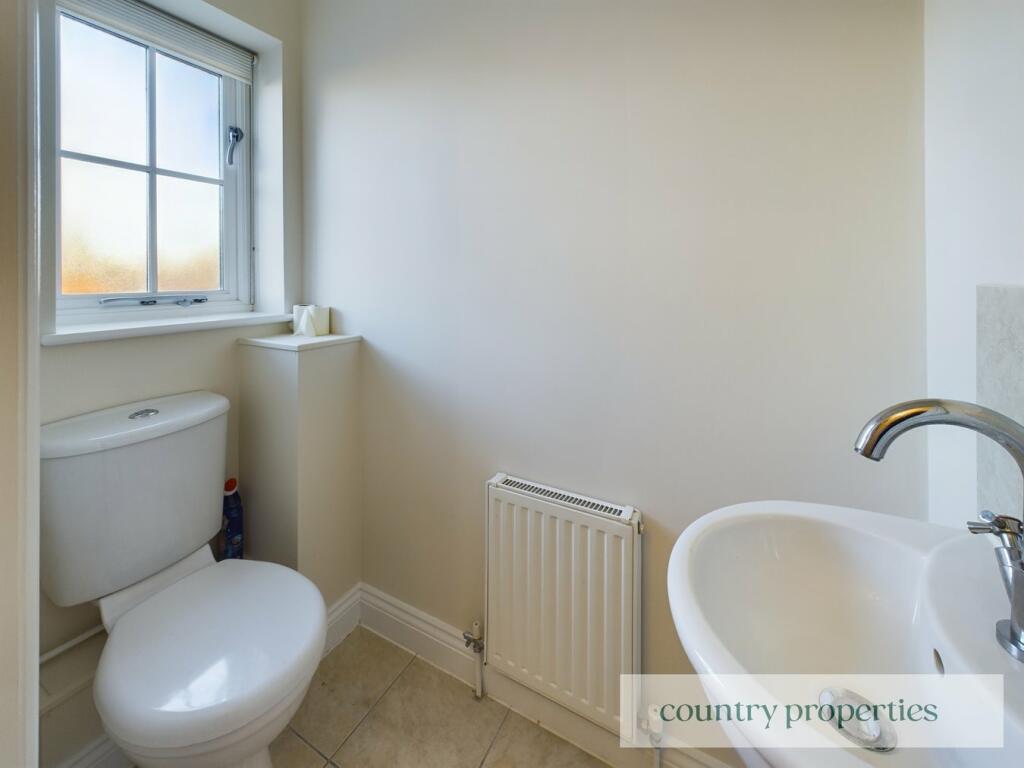 Additional image 9 of Digswell Rise, Welwyn Garden City, AL8