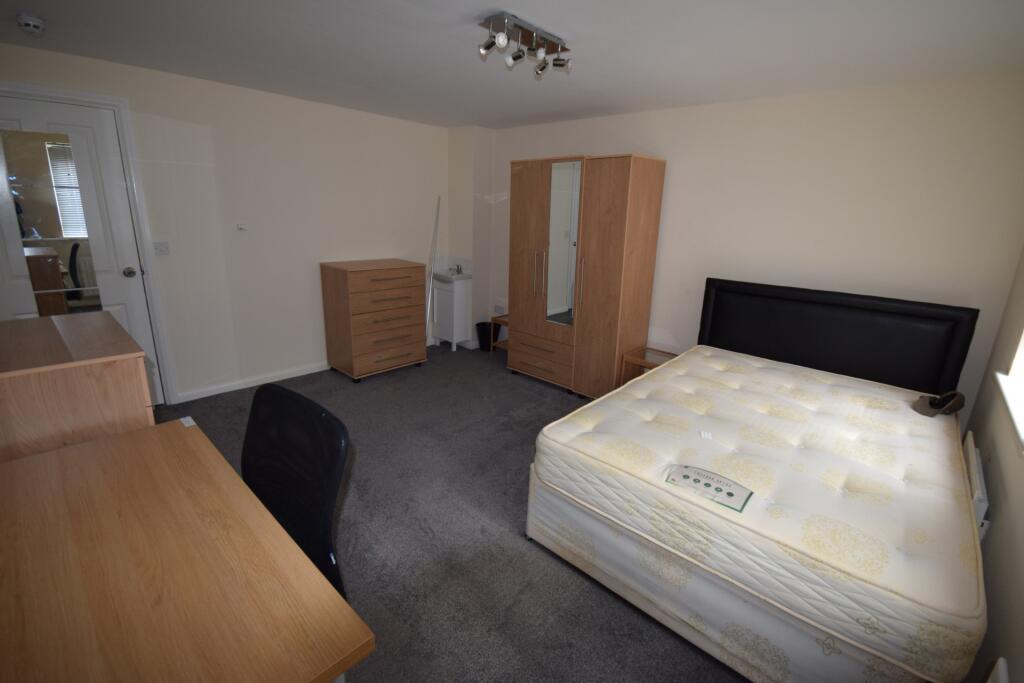 Additional image 16 of The Runway, Hatfield, AL10