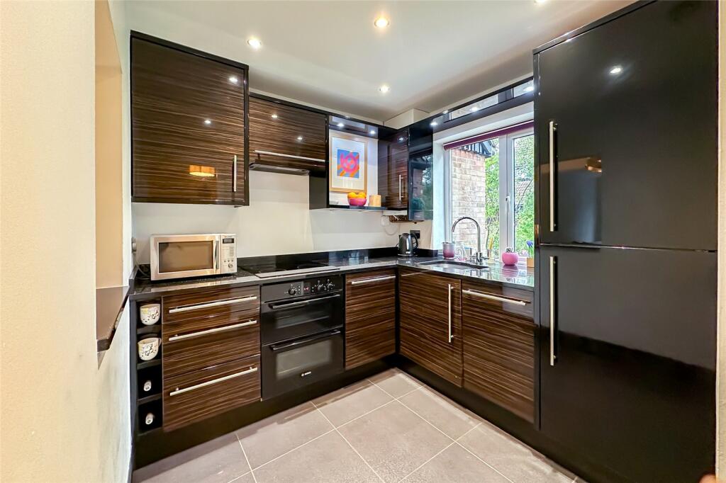 Additional image 4 of Old Sopwell Gardens, St. Albans, Hertfordshire, AL1