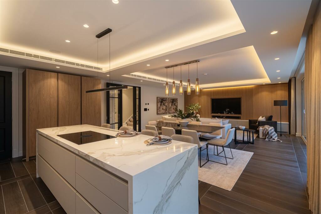 Additional image 17 of Brookmans Avenue, Brookmans Park