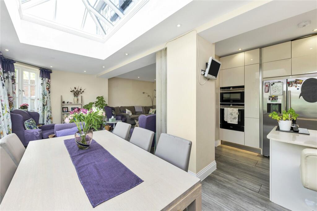 Additional image 6 of Orme Court, Essendon, Hertfordshire, AL9