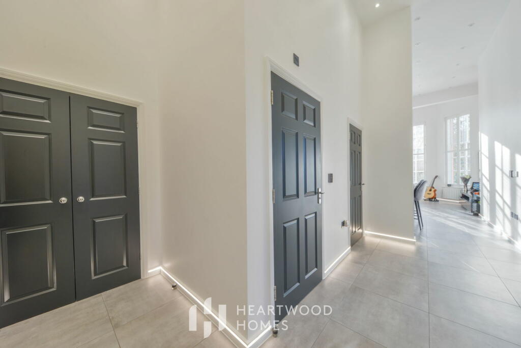 Additional image 16 of Beningfield Drive, London Colney, St. Albans, AL2 1GH