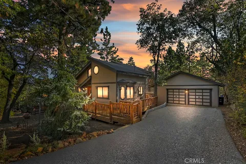 Primary image of 843 Maple Lane, Sugarloaf, CA 92386