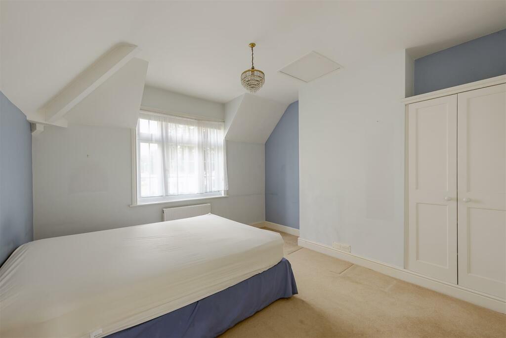 Additional image 6 of Townsend Lane, Harpenden
