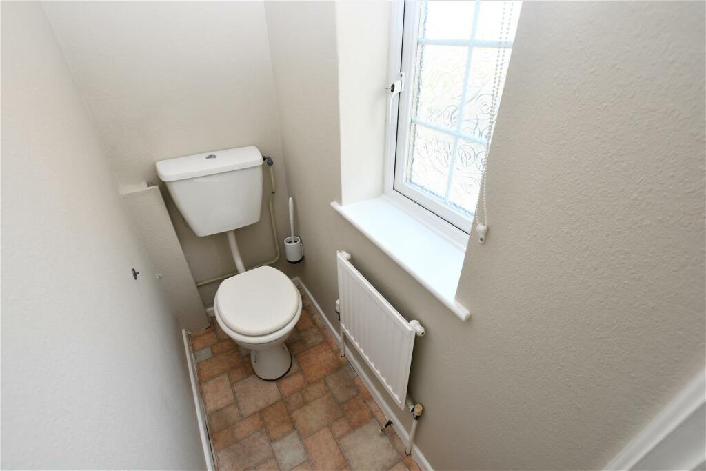 Additional image 11 of Summerfield Close, London Colney