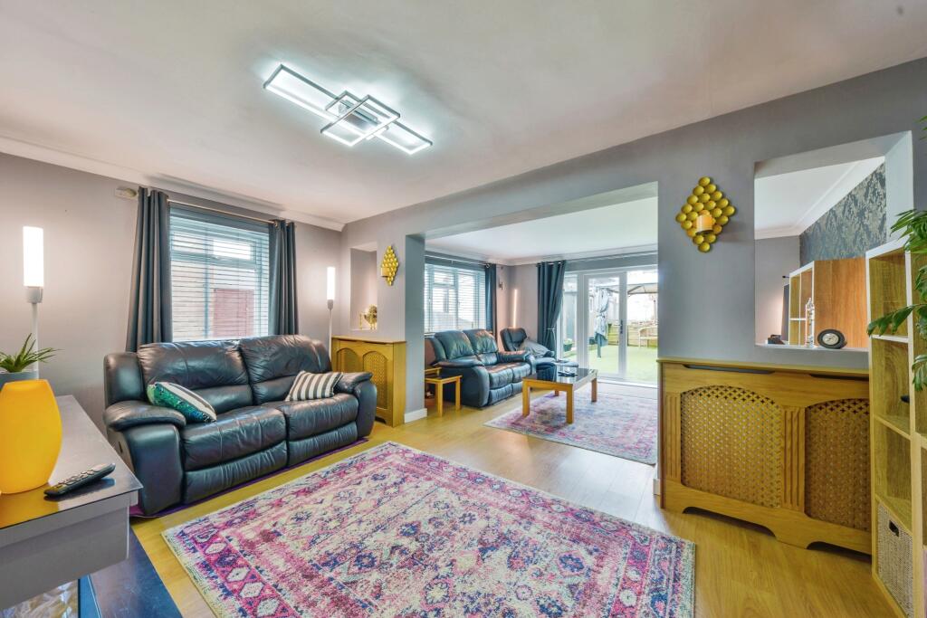 Additional image 23 of Broomleys, St. Albans, AL4