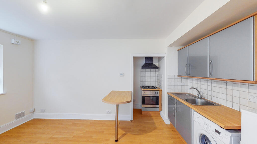 Additional image 5 of High Street, London Colney, St. Albans, Hertfordshire