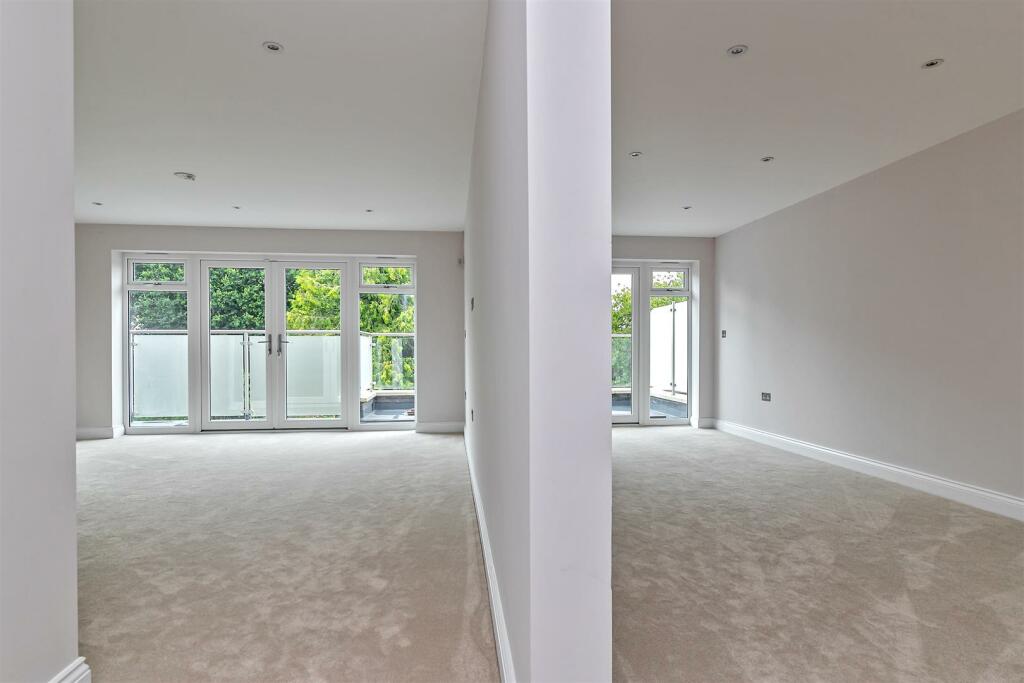 Additional image 21 of Brookmans Avenue, Brookmans Park