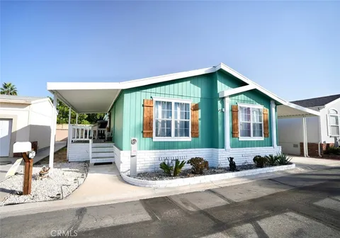 19127 Pioneer Boulevard Unit 4, Artesia, CA 90701