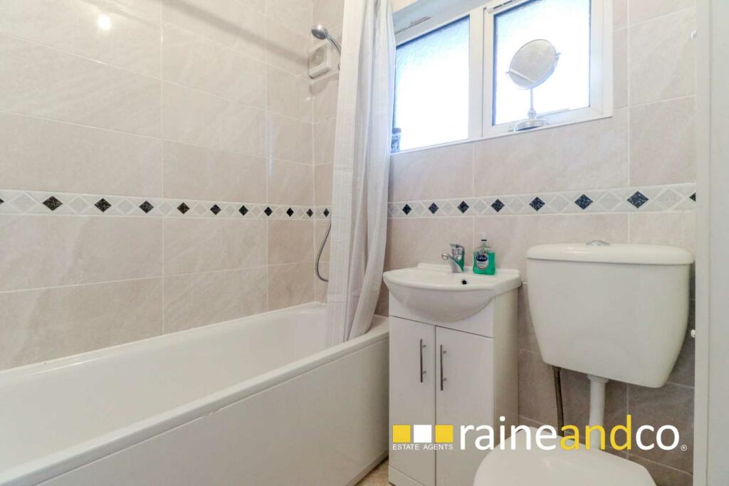 Additional image 8 of Feather Dell, Hatfield