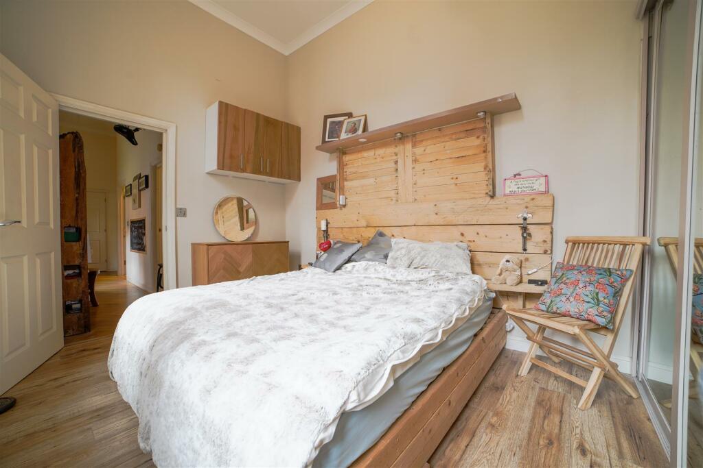 Additional image 14 of Beningfield Drive, London Colney, St. Albans