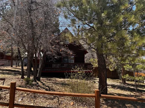 846 Holmes Lane, Sugarloaf, CA 92386