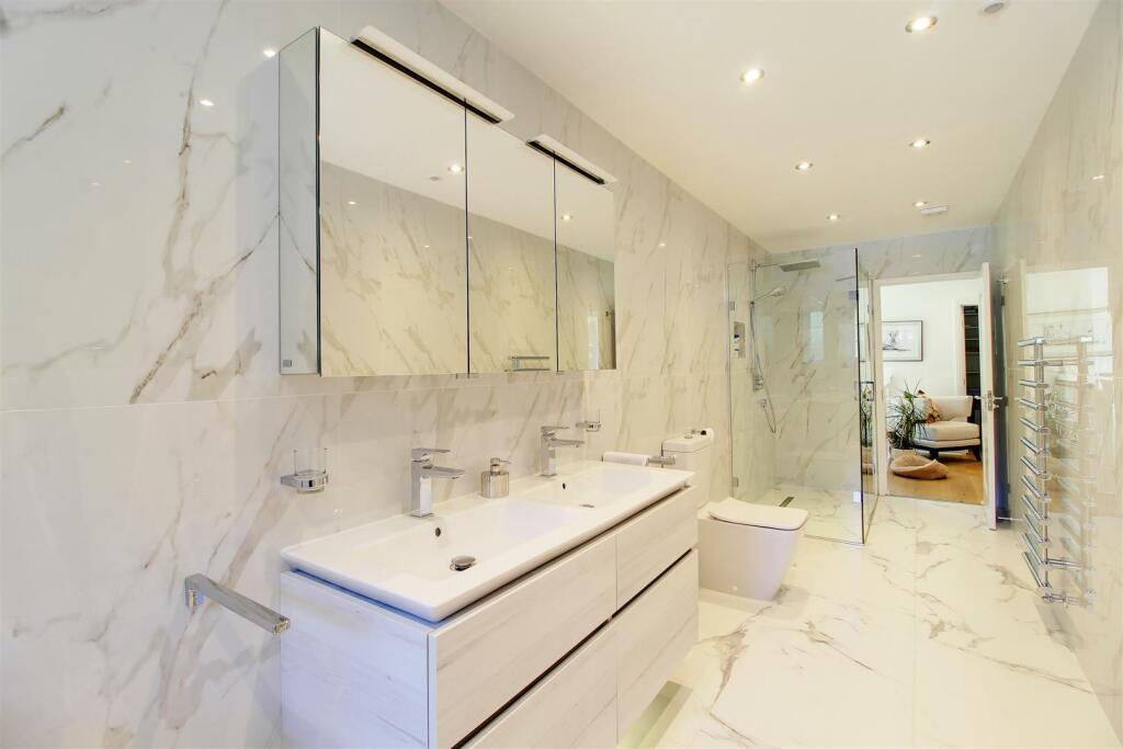 Additional image 39 of Dixons Hill Close, North Mymms