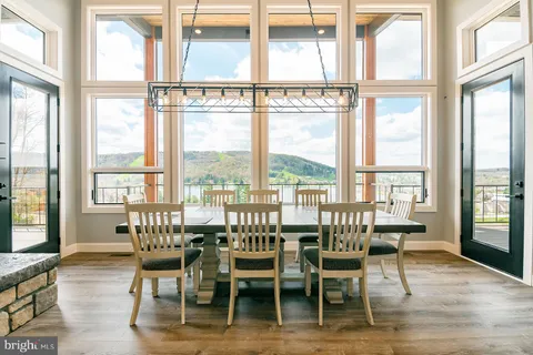 157 Fairgate Road, Mc Henry, MD 21541