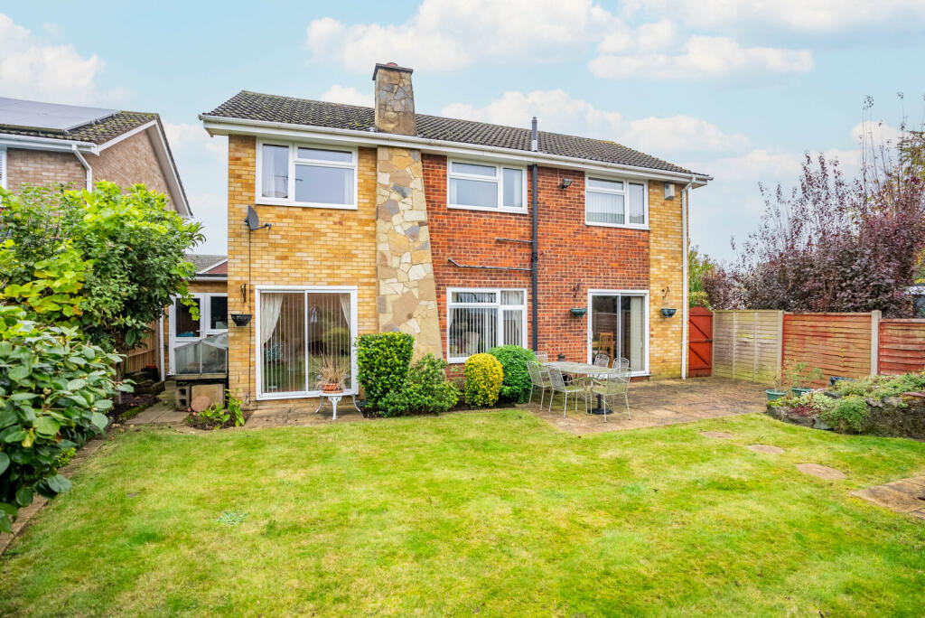 Additional image 19 of Manor Drive, St. Albans, Hertfordshire, AL2