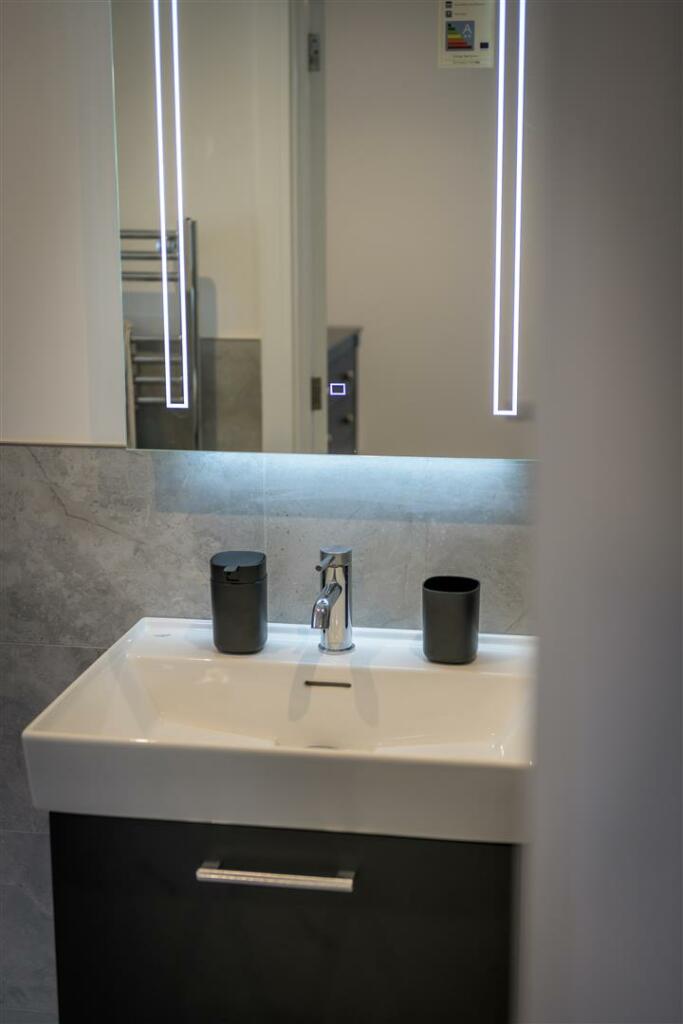 Additional image 55 of Sandridgebury Lane, St. Albans