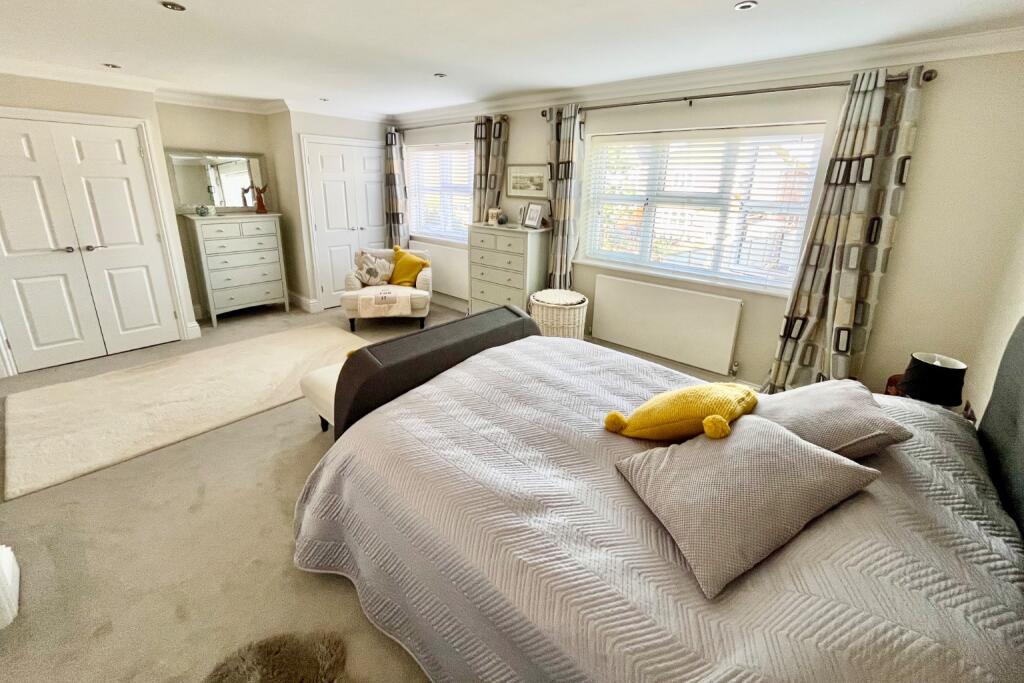Additional image 4 of Bluebell Close, Park Street, St. Albans, Hertfordshire, AL2