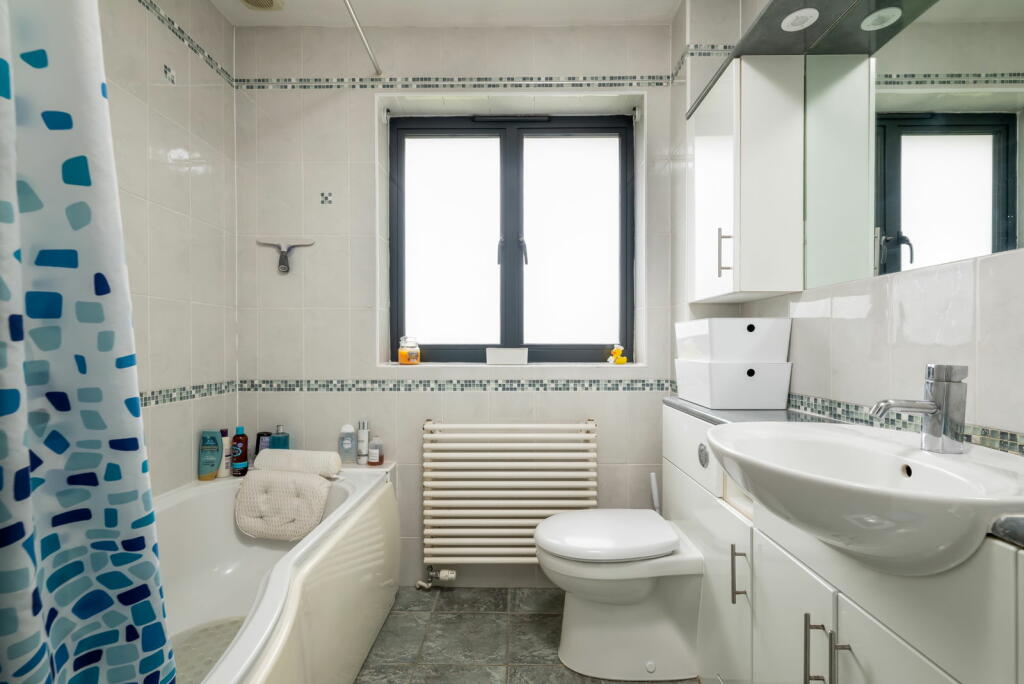 Additional image 28 of Crouch Hall Lane, Redbourn, St. Albans, AL3 7EU