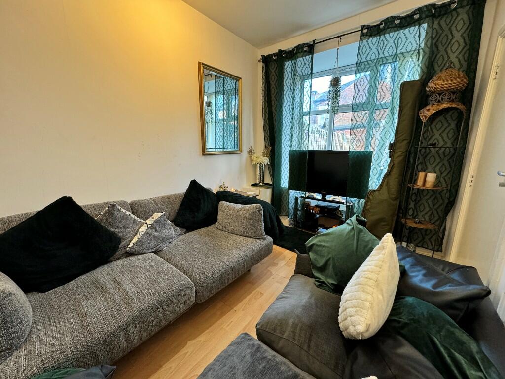 The Limes, Daisy Road, Birmingham, B16 - ALL BILLS INCLUDED!