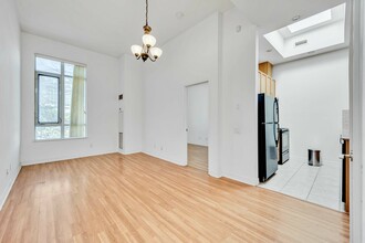 Additional image 3 of TH89A-83 Borough Dr