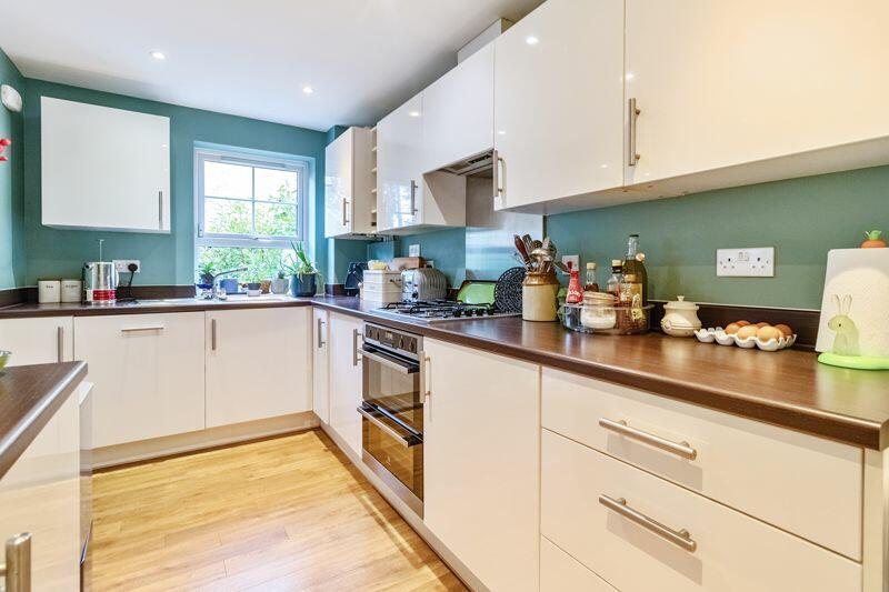 Primary image of Peregrine Way, Hatfield