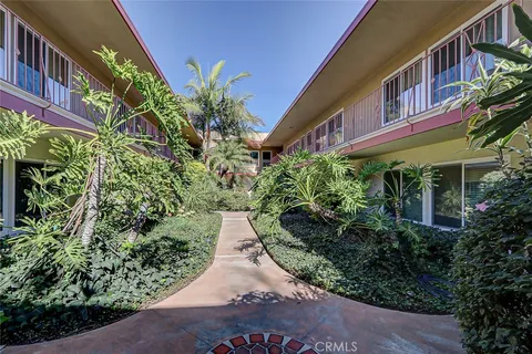 819 E 4th Street Unit 11, Long Beach, CA 90802