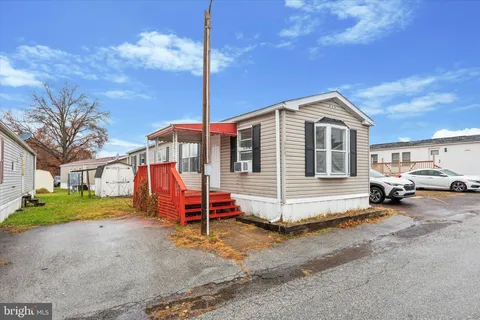 881 Buttonwood Avenue, Spring City, PA 19475