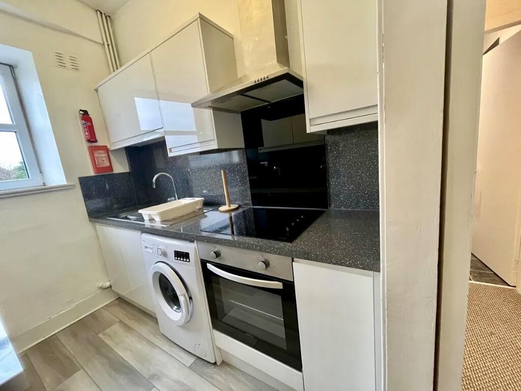 Additional image 4 of Elm Place, Aberdeen, Aberdeenshire, AB25