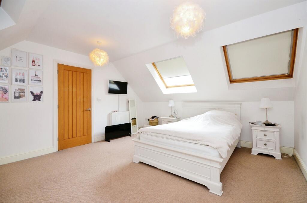 Additional image 12 of Mount Pleasant Lane, Bricket Wood, St. Albans