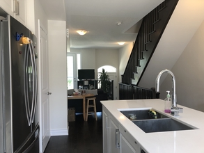 Additional image 5 of 1032B Islington Ave