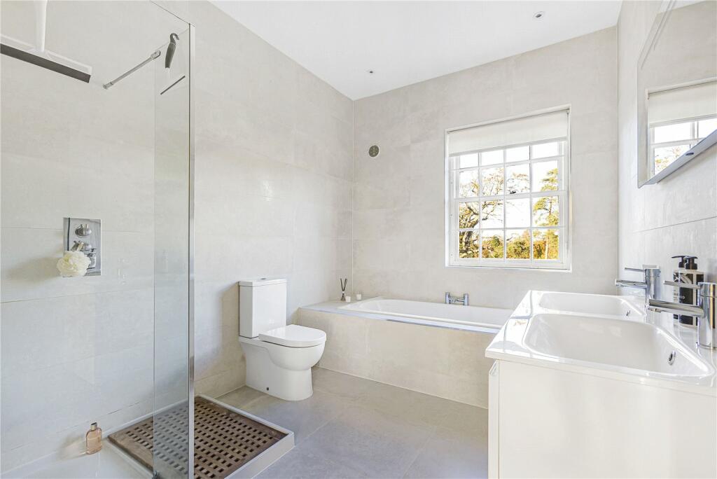 Additional image 19 of Brookmans Avenue, Brookmans Park, Hertfordshire, AL9