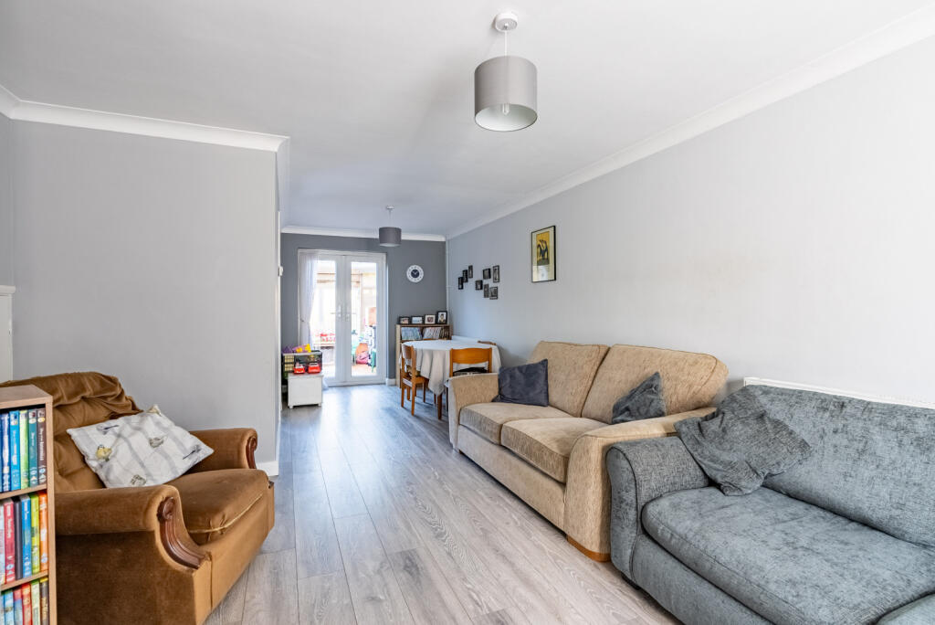 Additional image 7 of Elizabeth Court, St. Albans, Hertfordshire, AL4