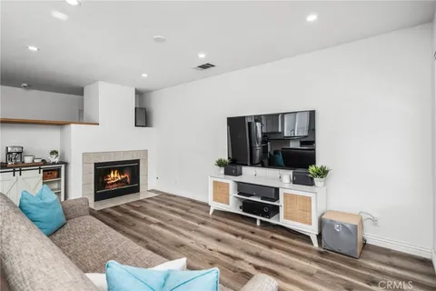 2110 Laurelwood Court, Rosamond, CA 93560